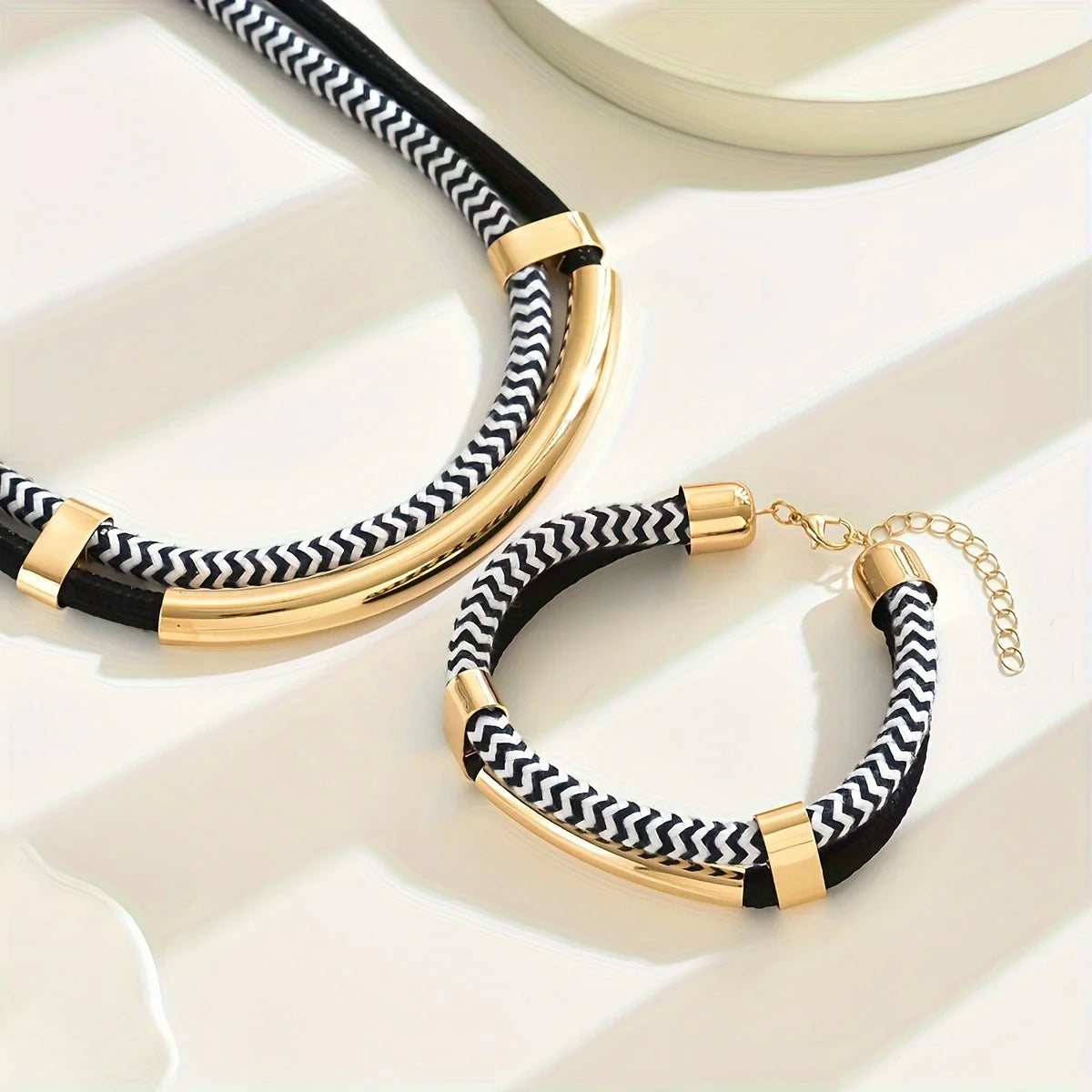 2PCS Hip-Hop Style Metal Tube Necklace & Bracelet Set - Black & White Exaggerated Fashion Jewelry | Afrocentric