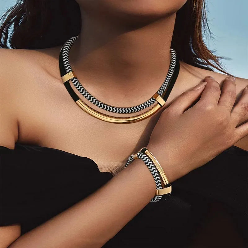 2PCS Hip-Hop Style Metal Tube Necklace & Bracelet Set - Black & White Exaggerated Fashion Jewelry | Afrocentric
